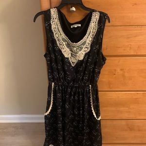 Cat face and meow dress